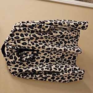 Socialite Women's 1/2 button animal print faux fur fuzzy pullover, Size Large